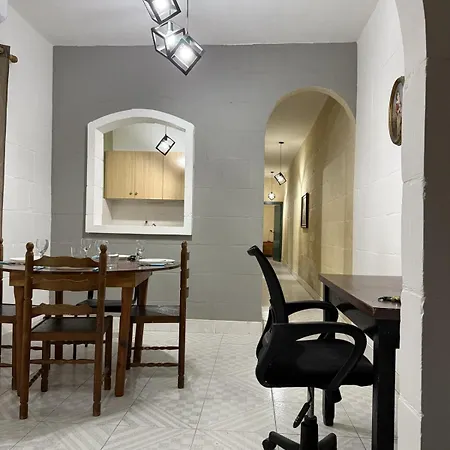 2badroom Apartment, Terrace, Close To Sea * Xlendi