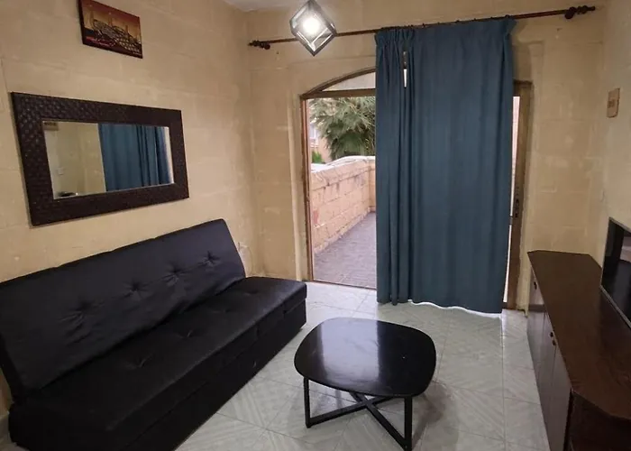 Appartamento 2badroom Apartment, Terrace, Close To Sea Xlendi